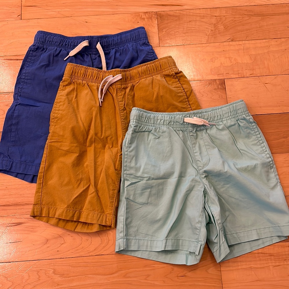 3 Old Navy size 8 Shorts